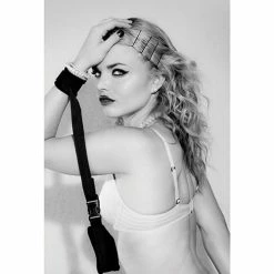 Sportsheets International Sex & Mischief Adjustable Handcuff